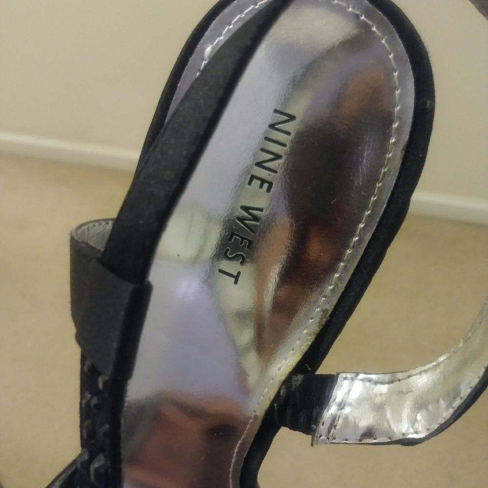 Heels - Picture 3 of 5